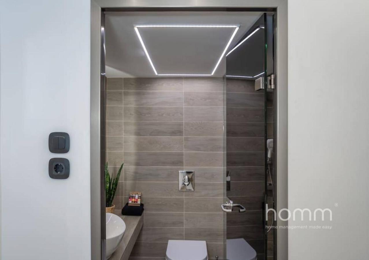 34Sqm Minimal Homm Apartment With Acropolis View Atenas Exterior foto